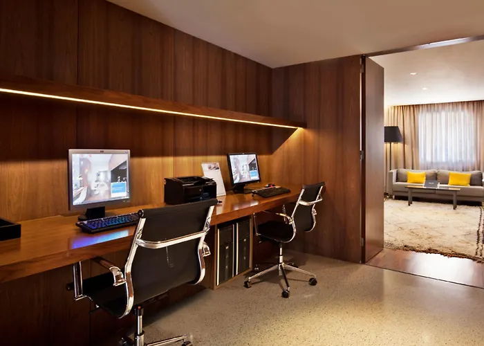 阿尔迪斯普利姆酒店 4*