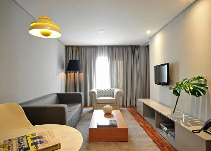 阿尔迪斯普利姆酒店 4*